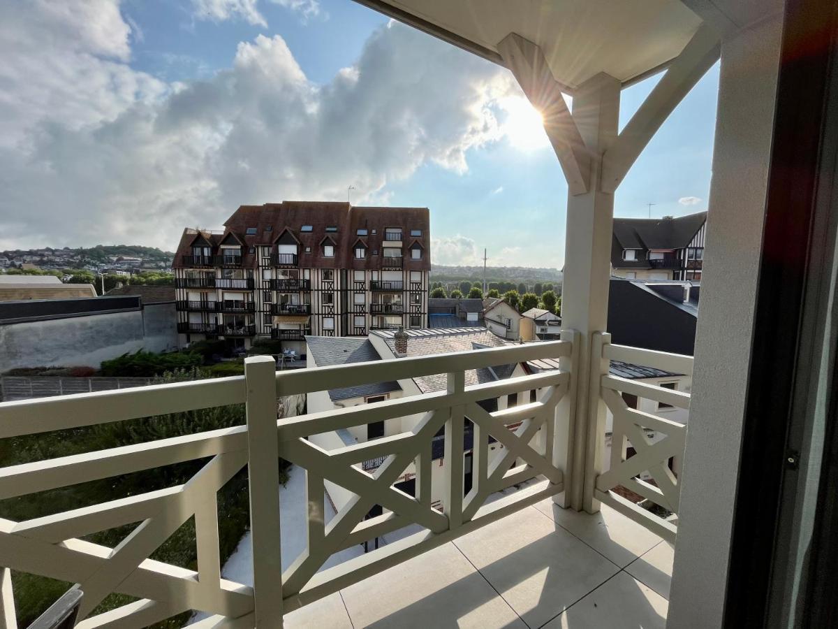 Sejour Authentique - Balcon, Parking & Wifi Ultra-Rapide Daire Deauville Dış mekan fotoğraf