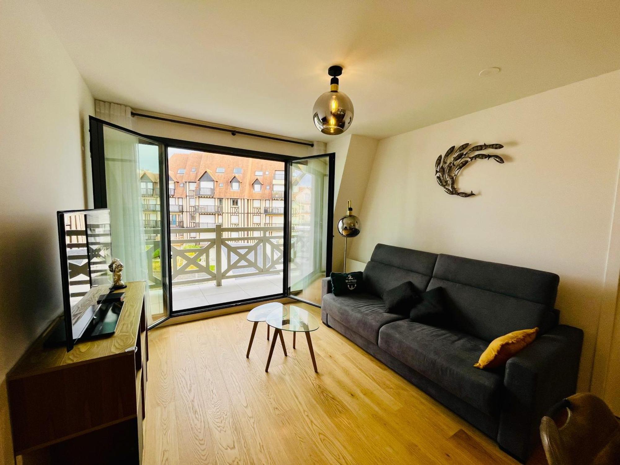 Sejour Authentique - Balcon, Parking & Wifi Ultra-Rapide Daire Deauville Dış mekan fotoğraf